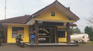 POLSEK CIKEMBAR MELEPASKAN PELAKU ADANYA DUGAAN PENGANGKUT BBM SUBSIDI ILEGAL